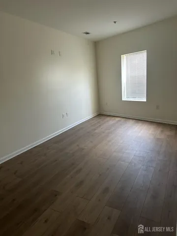 $2,000 | 177 Avenel Street, Unit 1B, Avenel, NJ 07001