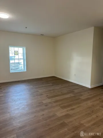 $2,000 | 177 Avenel Street, Unit 1B, Avenel, NJ 07001