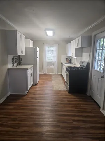 $1,400 | 528 West 13th Avenue, Covington, LA 70433