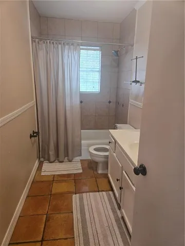 $1,400 | 528 West 13th Avenue, Covington, LA 70433