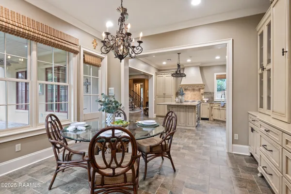 $960,000 | 104 Avallach Drive, Lafayette, LA 70503