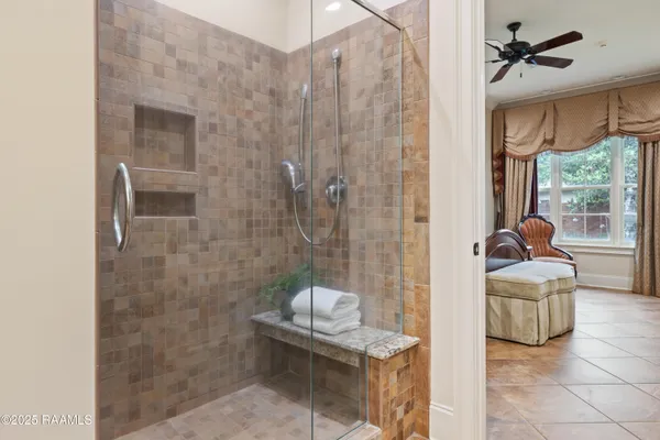 $960,000 | 104 Avallach Drive, Lafayette, LA 70503