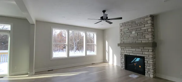 $600,000 | 1401 Kimber Drive, Unit 107, Lowell, MI 49331