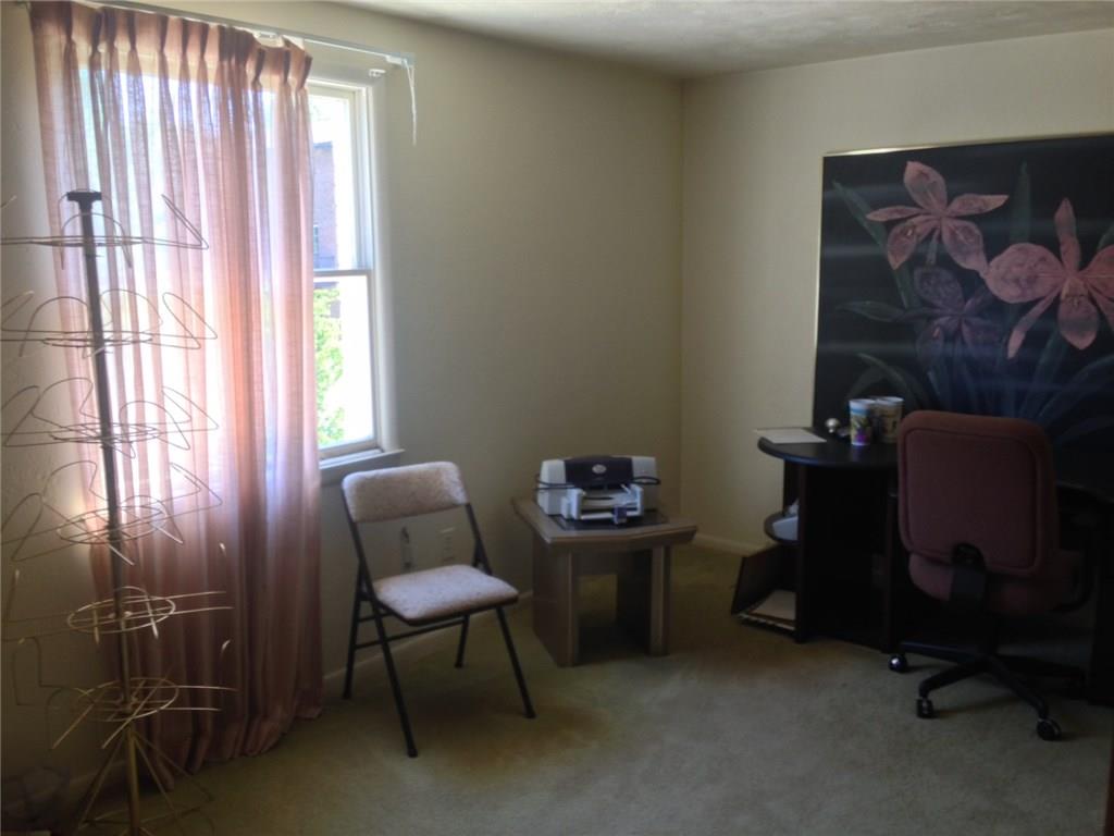 2462 Saunders Station Road Monroeville, PA 15146 - Photo 13 of 17 Gallery Image 13