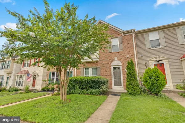 $3,200 | 6880 Ridge Water Court, Centreville, VA 20121
