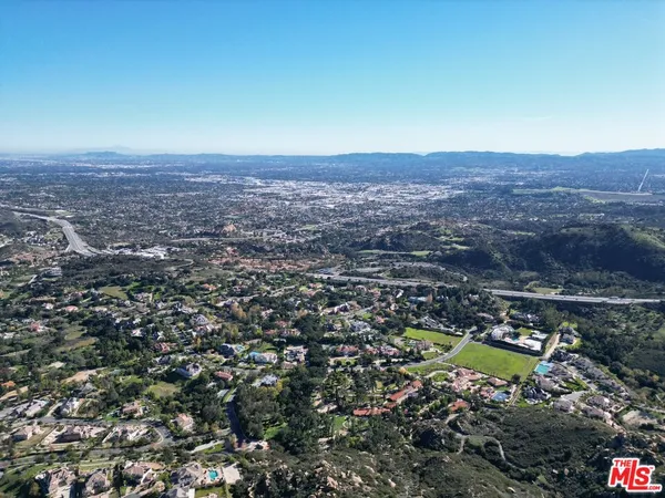 $2,998,000 | 22655 La Quilla Drive, Chatsworth, CA 91311