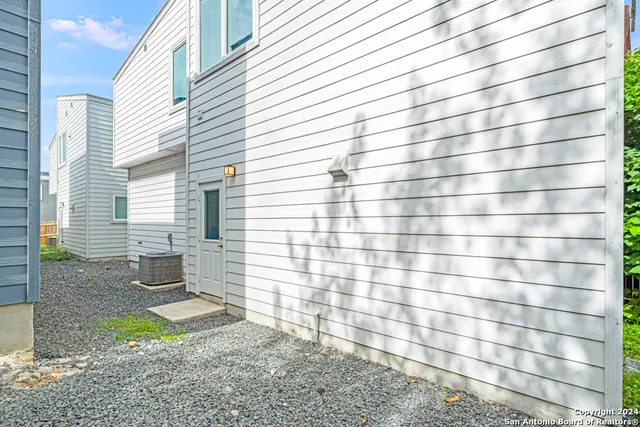 $2,150 | 131 Cloudhaven Drive, San Antonio, TX 78209