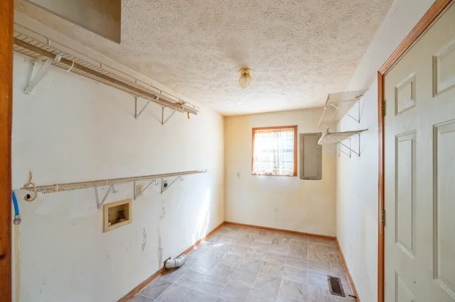 $389,000 | 7198 Highway 69, Bath Springs, TN 38311