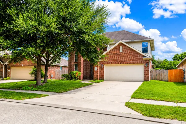 $2,390 | 5219 Heatherdawn Court, Katy, TX 77494