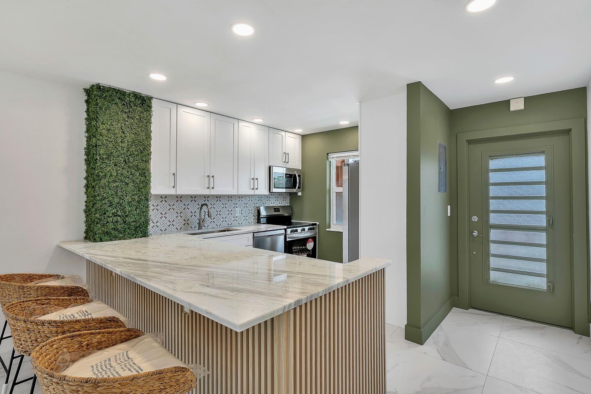 9818 Marina Boulevard, Unit 1225 Boca Raton, FL 33428 - Photo 4 of 17 Photo 3