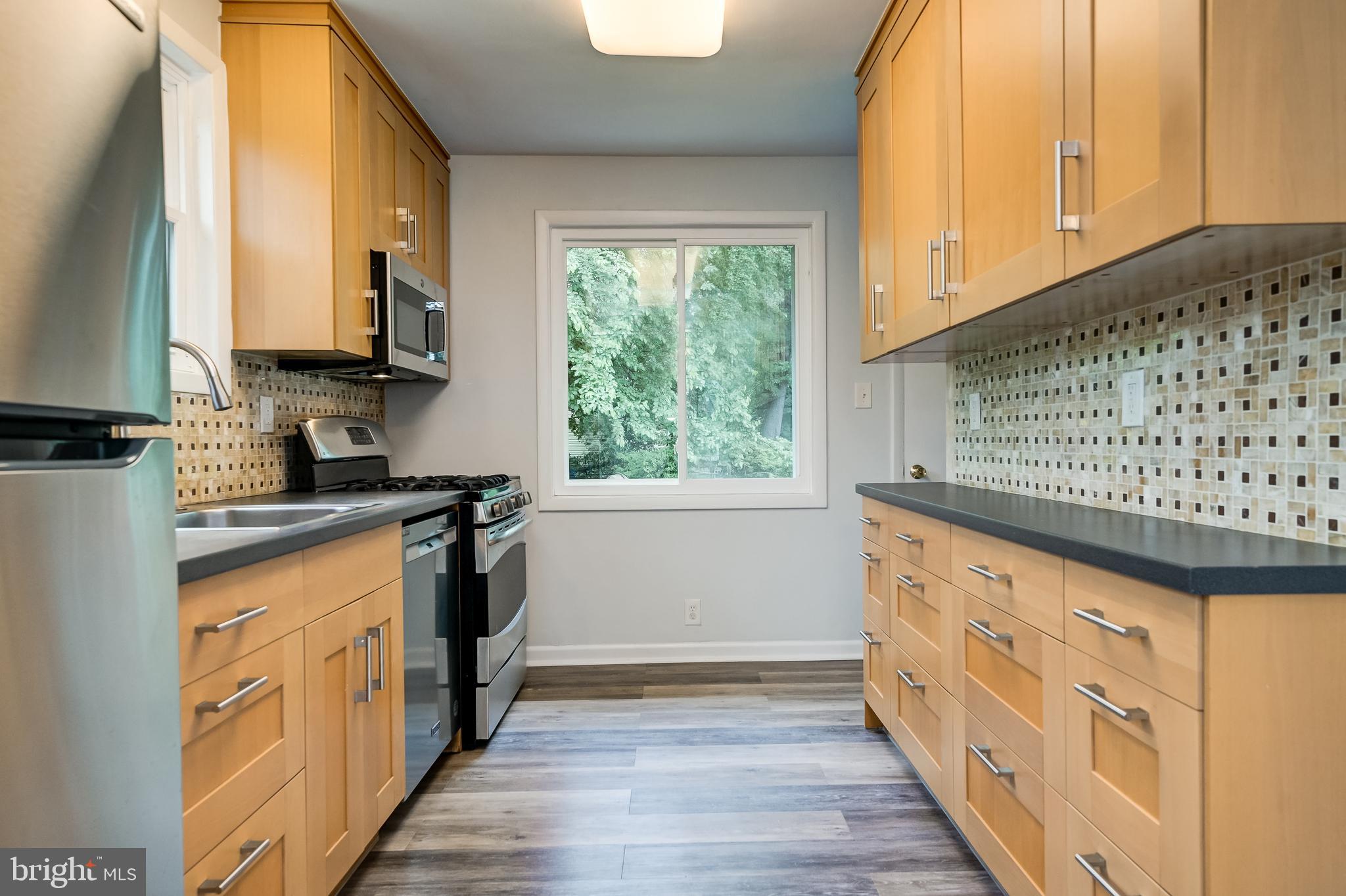 3808 Greenly Street Silver Spring, MD 20906 - Photo 4 of 52 New LVP flooring