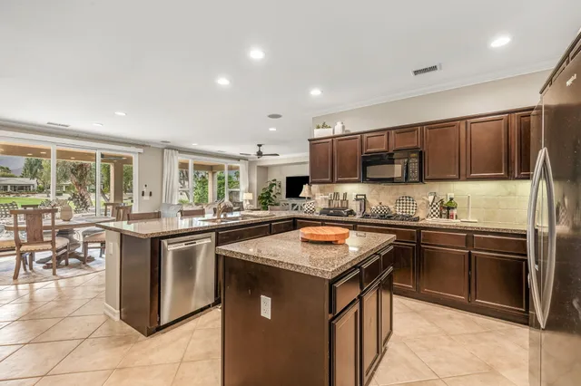 $5,000 | 81835 Golden Star Way, La Quinta, CA 92253