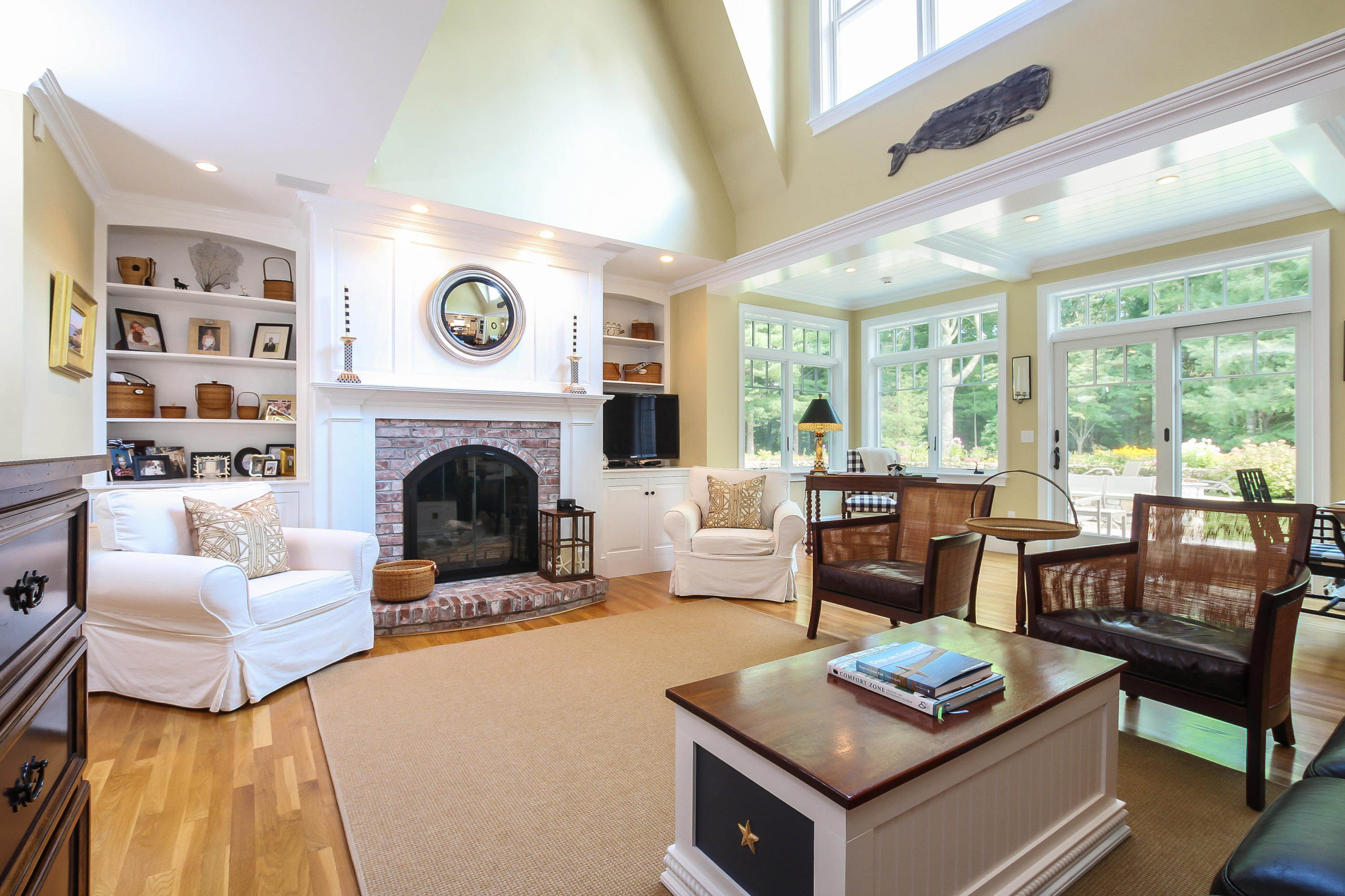25 Smoke Valley Road Osterville, MA 02655 - Photo 6 of 33 011-Family_Room-4694303-large