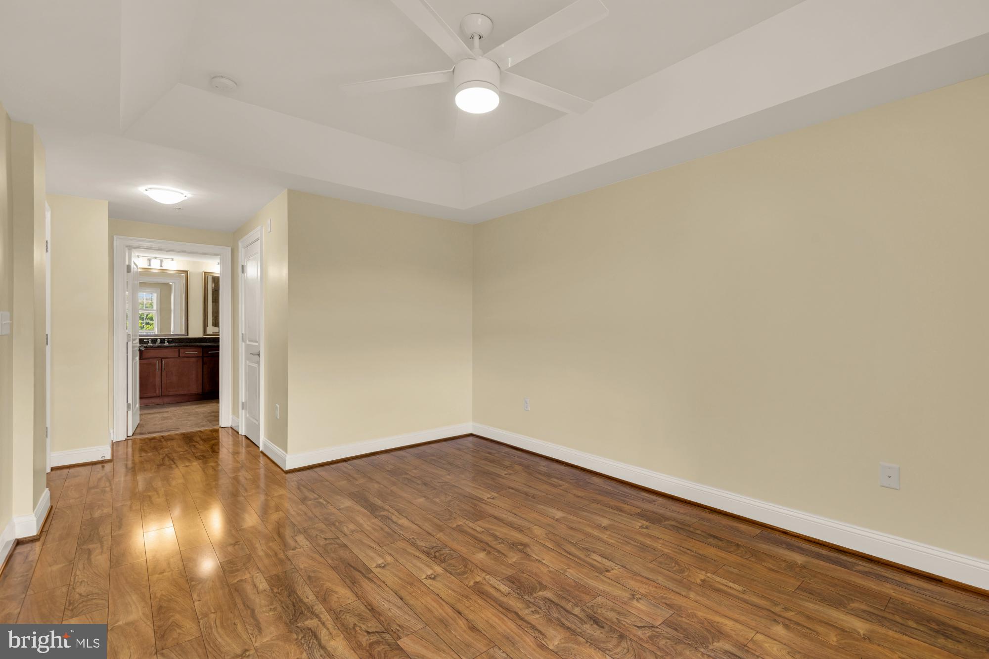 6301 Edsall Road, Unit 507 Alexandria, VA 22312 - Photo 15 of 40 Primary Bedroom