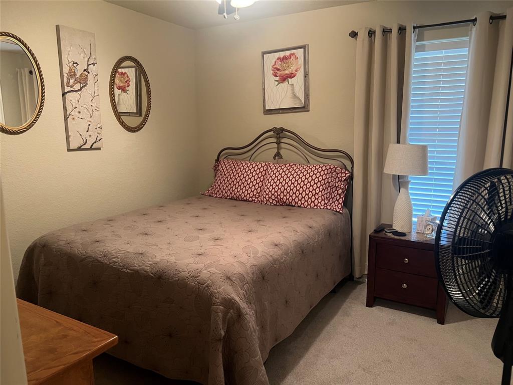 312 McAfee Street Mabank, TX 75147 - Photo 15 of 40 View of carpeted bedroom