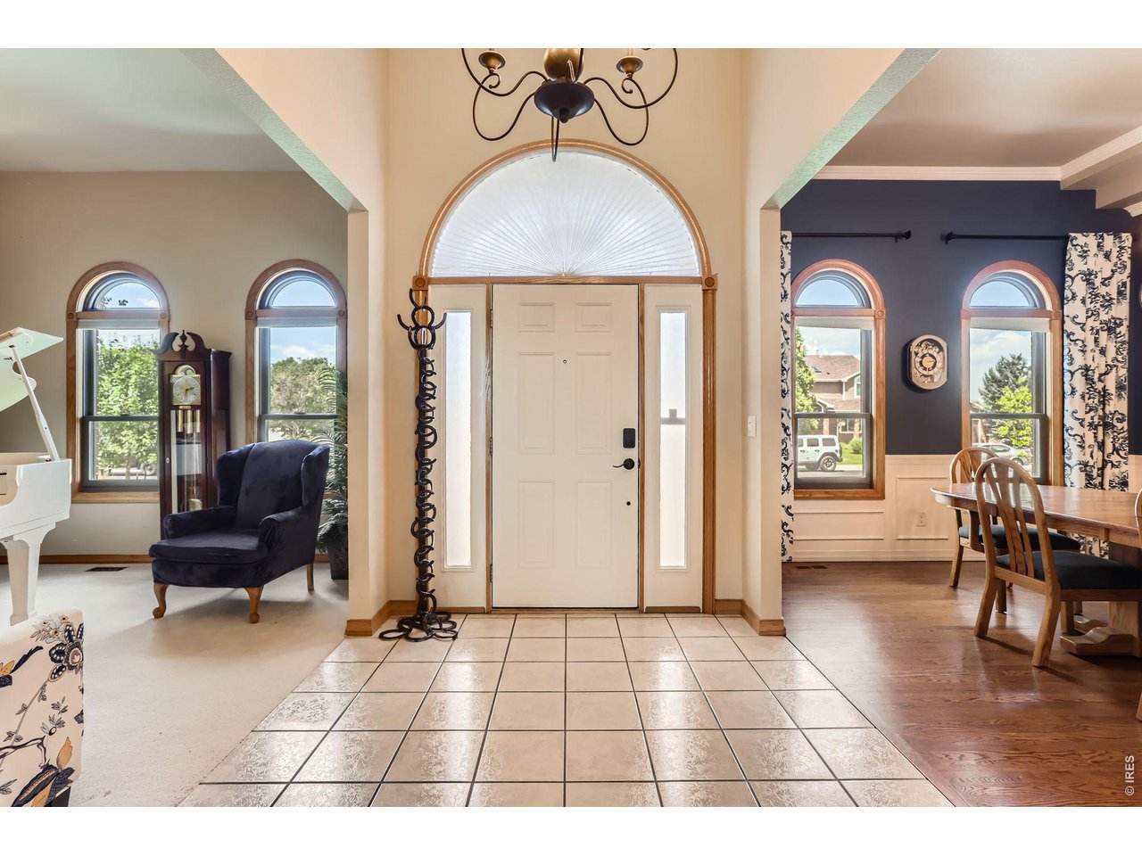 640 Valley View Road Loveland, CO 80537 - Photo 3 of 40 a view of livingroom with furniture and a window