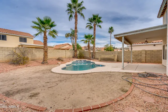 $549,999 | 1304 East Muriel Drive, Phoenix, AZ 85022