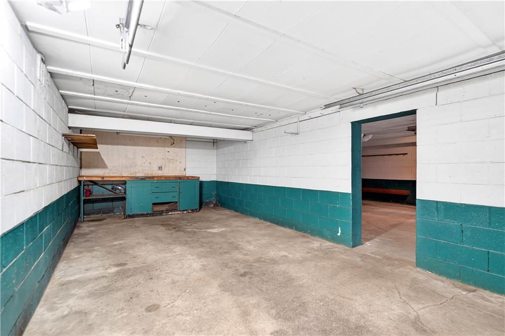 126 Bakers Lane Apollo, PA 15613 - Photo 21 of 28 a view of an empty room with a window