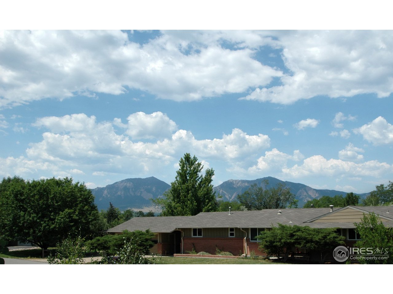 980 Ridglea Way Boulder, CO 80303 - Photo 2 of 25 views!