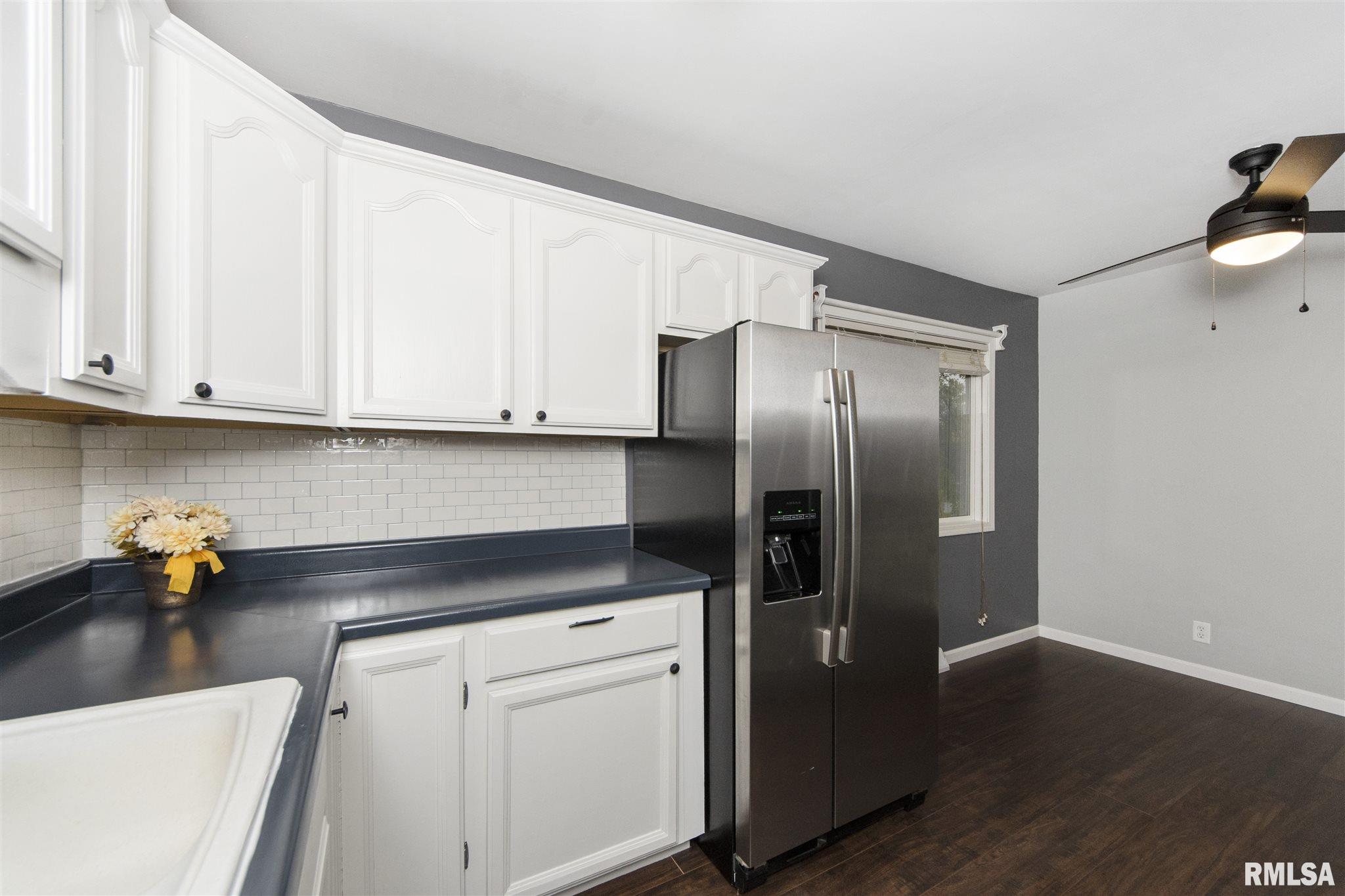 2248 Washington Road Washington, IL 61571 - Photo 13 of 38 Gallery Image 13