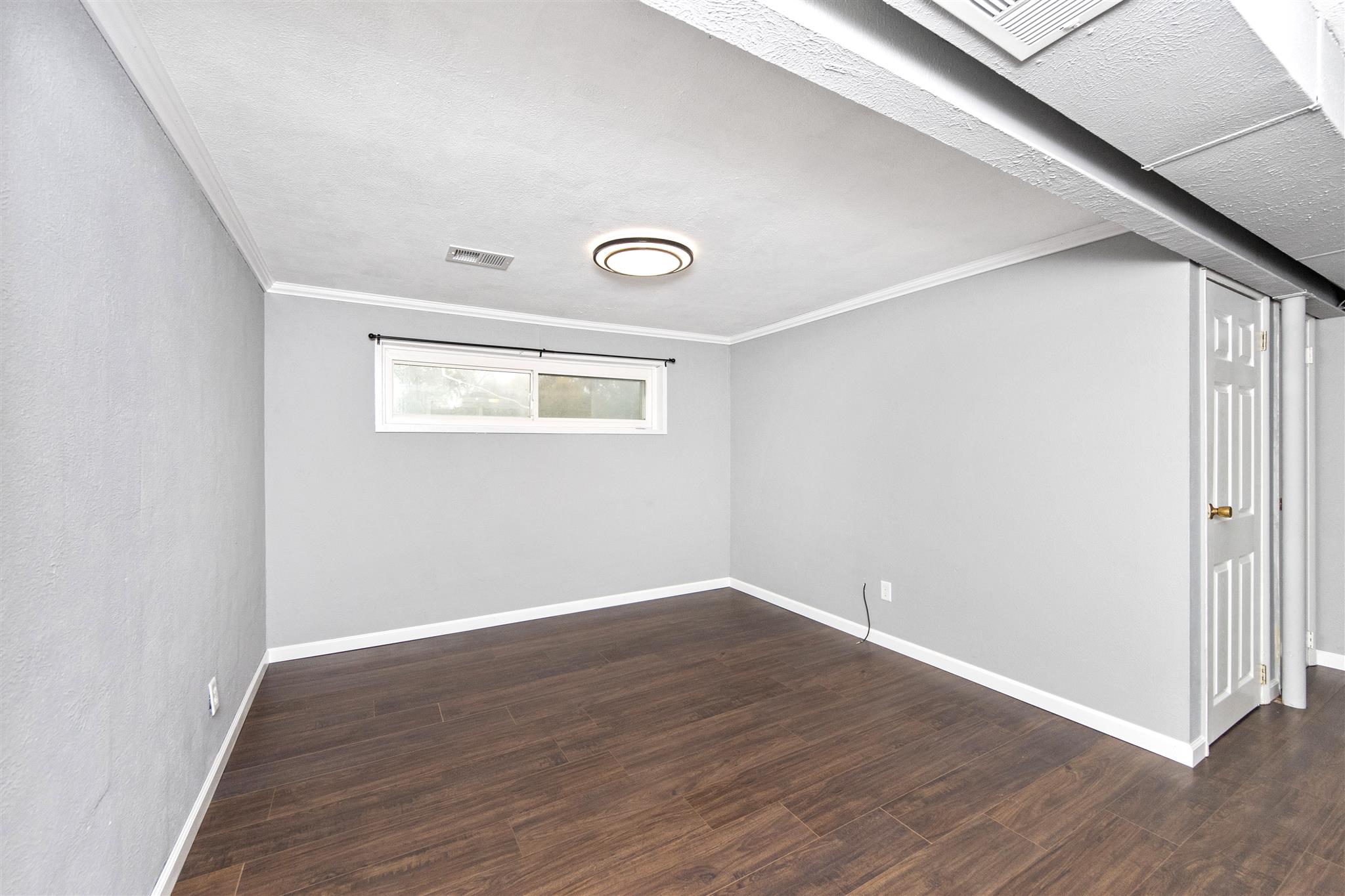 2248 Washington Road Washington, IL 61571 - Photo 22 of 38 Gallery Image 22