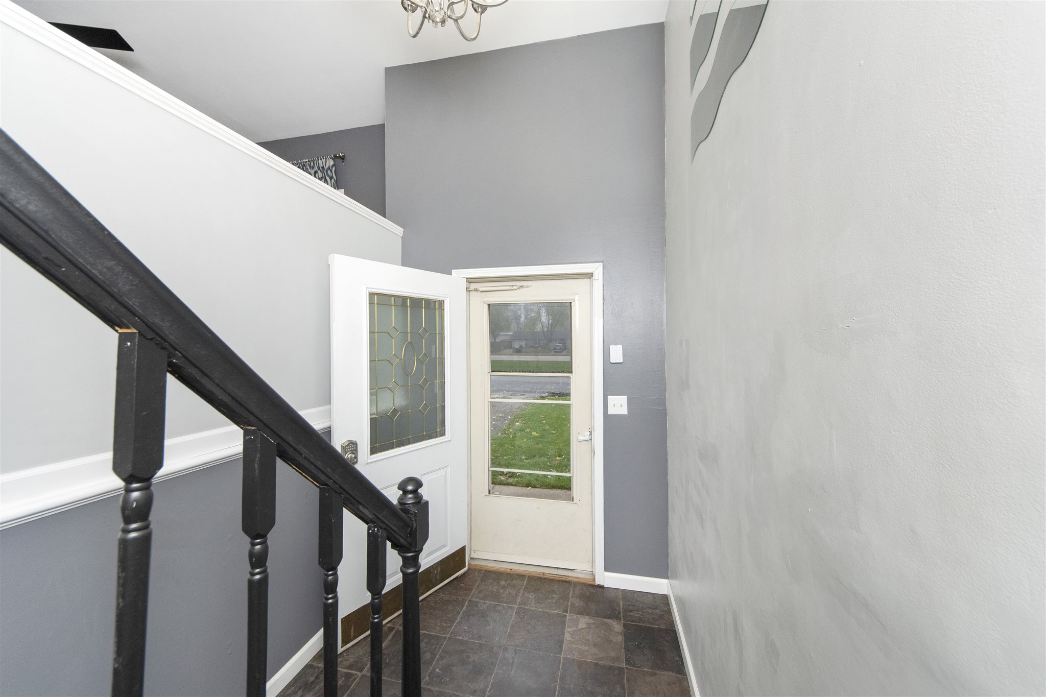 2248 Washington Road Washington, IL 61571 - Photo 3 of 38 Gallery Image 3