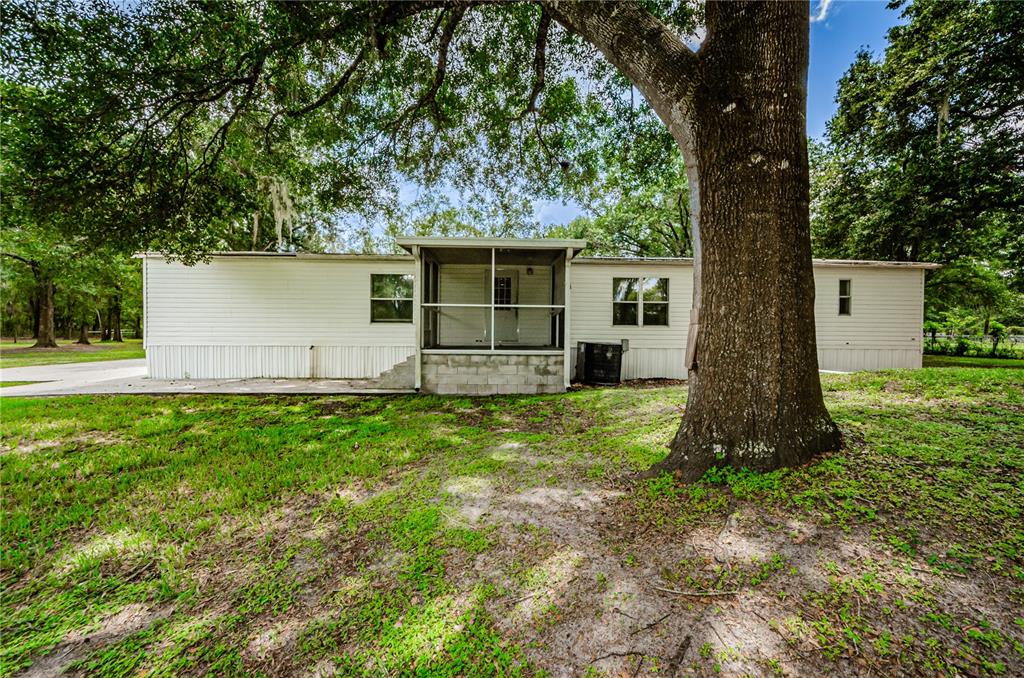 11118 Brahman Road Lithia, FL 33547 - Photo 55 of 60 Gallery Image 55