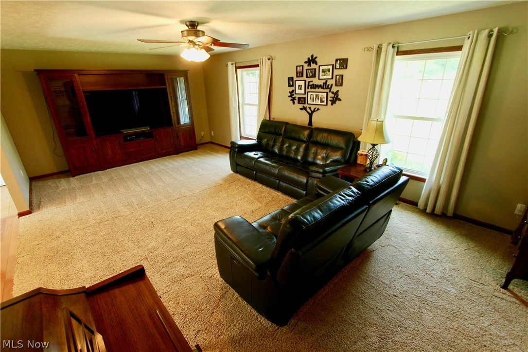 6458 Neff Road Valley City, OH 44280 - Photo 5 of 28 Gallery Image 5