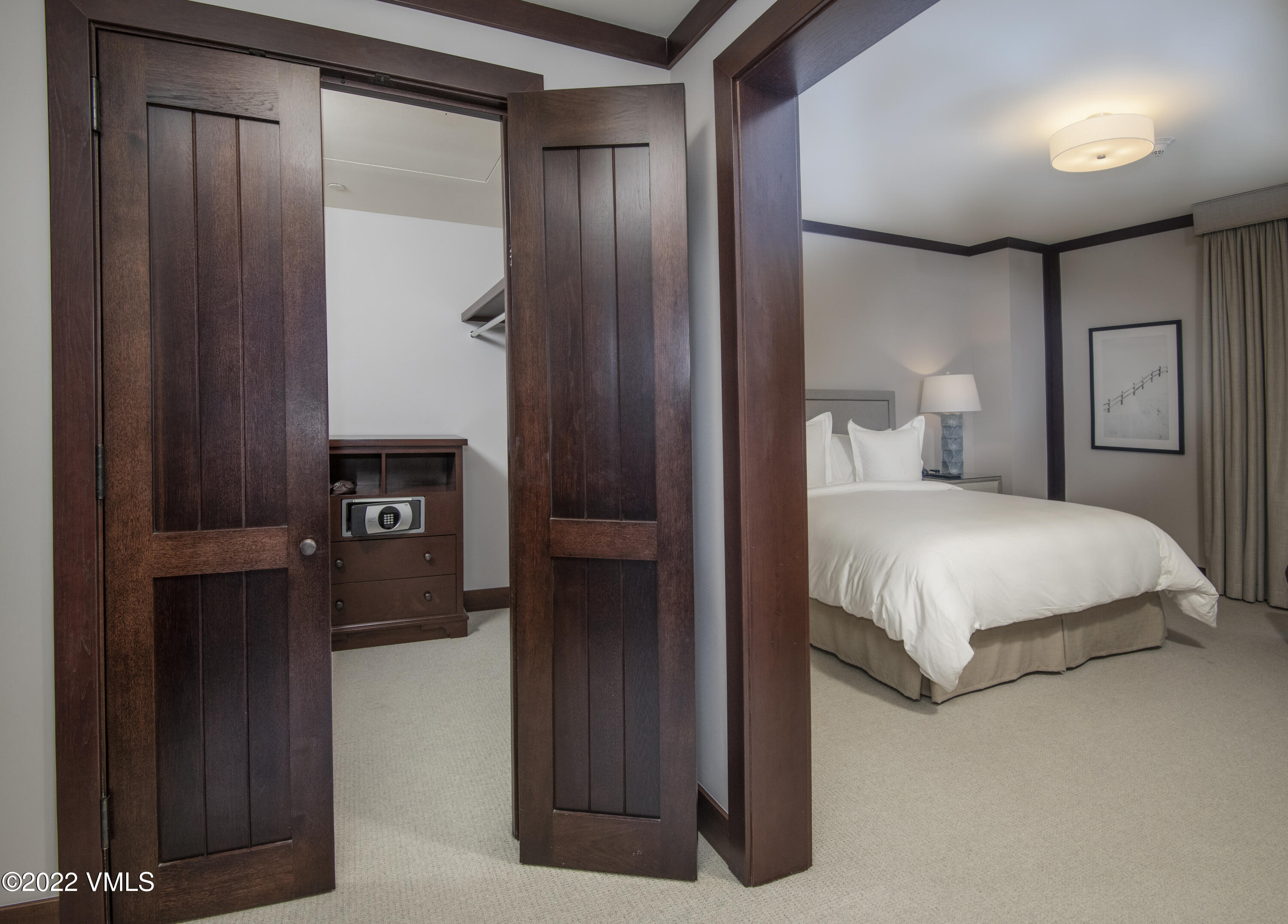 1 Vail Road, Unit 7105A Vail, CO 81657 - Photo 12 of 39 Main floor primary