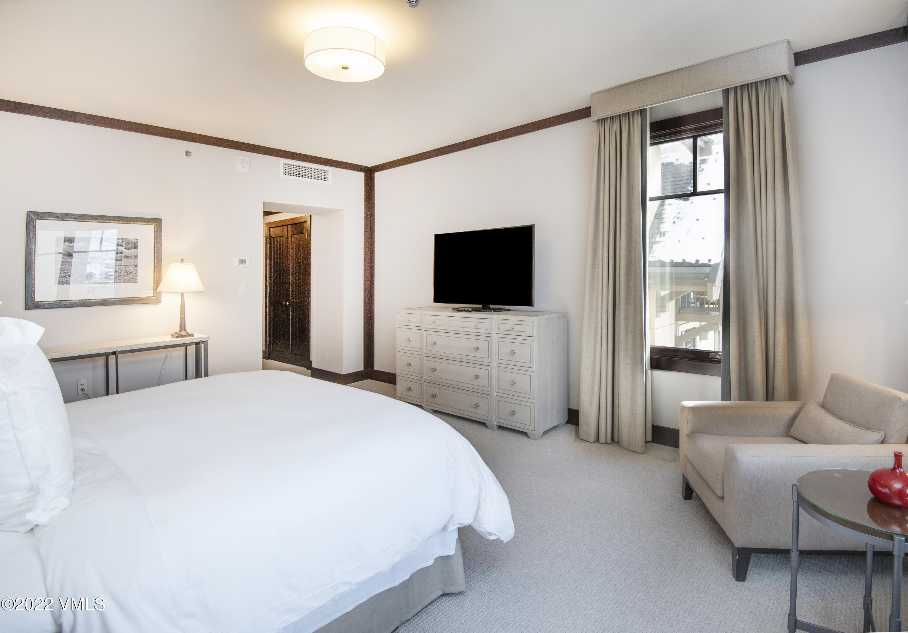1 Vail Road, Unit 7105A Vail, CO 81657 - Photo 23 of 39 Third bedroom