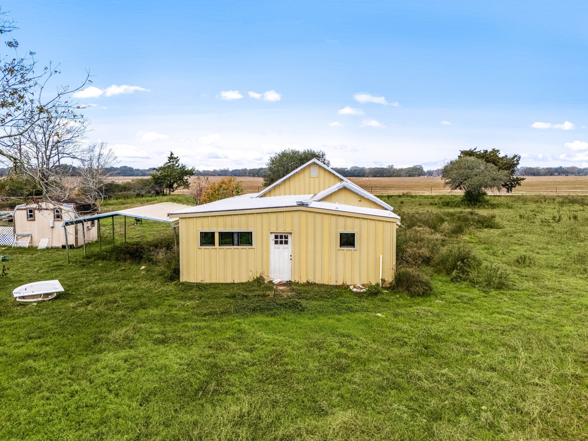 1187-1201 Ramsey Road Alleyton, TX 78935 - Photo 13 of 32 a view of front of house with a yard