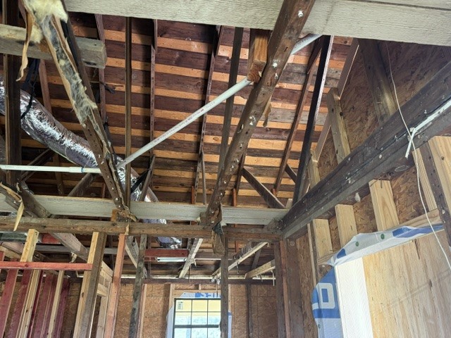 1187-1201 Ramsey Road Alleyton, TX 78935 - Photo 22 of 32 a view of an entryway with staircase