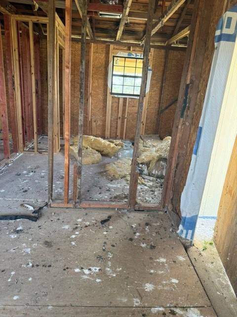 1187-1201 Ramsey Road Alleyton, TX 78935 - Photo 24 of 32 a view of a door of the house