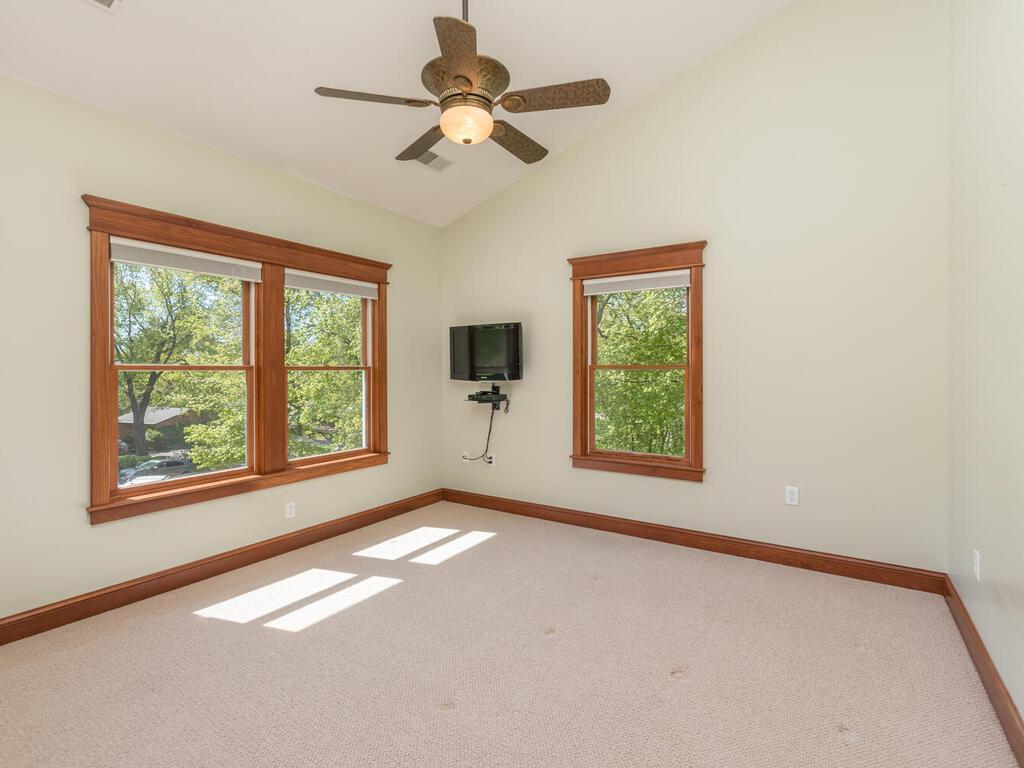 3040 Casco Point Road Orono, MN 55391 - Photo 12 of 19
