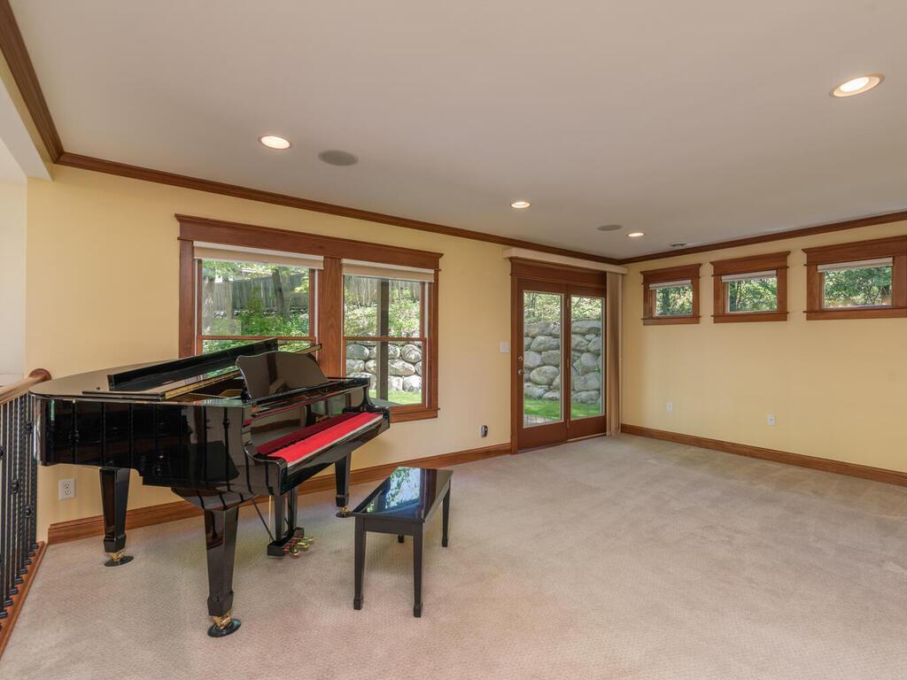 3040 Casco Point Road Orono, MN 55391 - Photo 6 of 19
