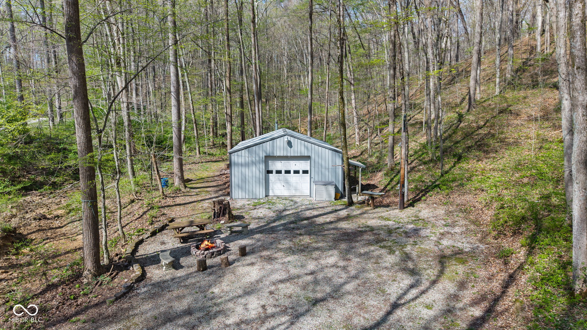 11040 East Purdue Farm Road Dubois, IN 47527 - Photo 4 of 53