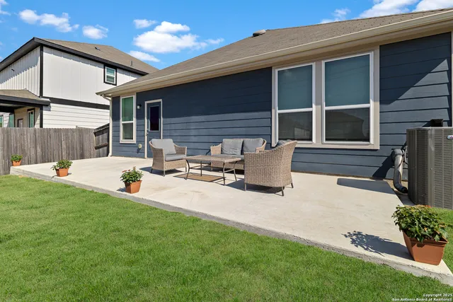 $1,895 | 12010 Boots On, San Antonio, TX 78254