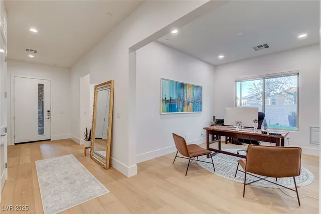 $3,995 | 2560 Bridle Oaks Court, Henderson, NV 89044