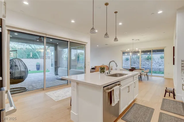 $5,500 | 2560 Bridle Oaks Court, Henderson, NV 89044