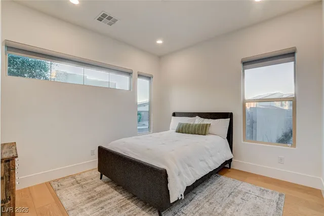 $3,995 | 2560 Bridle Oaks Court, Henderson, NV 89044