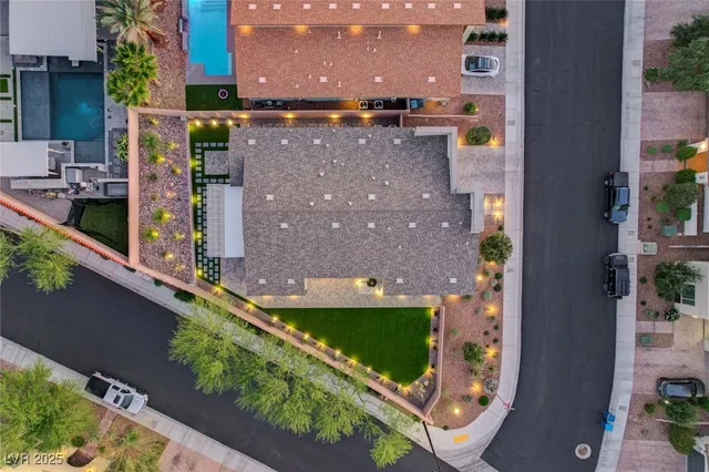 $3,995 | 2560 Bridle Oaks Court, Henderson, NV 89044