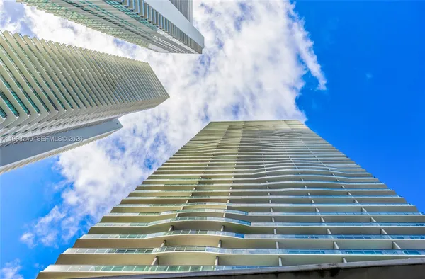 $3,800 | 501 Northeast 31st Street, Unit 2407, Miami, FL 33137