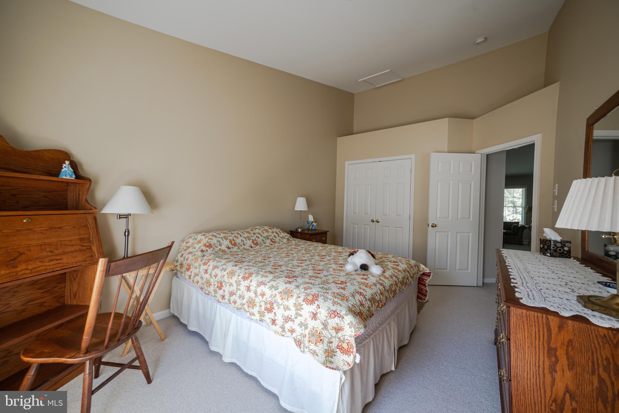 221 Hart Road Gaithersburg, MD 20878 - Photo 18 of 22 Top Floor Bedroom #2