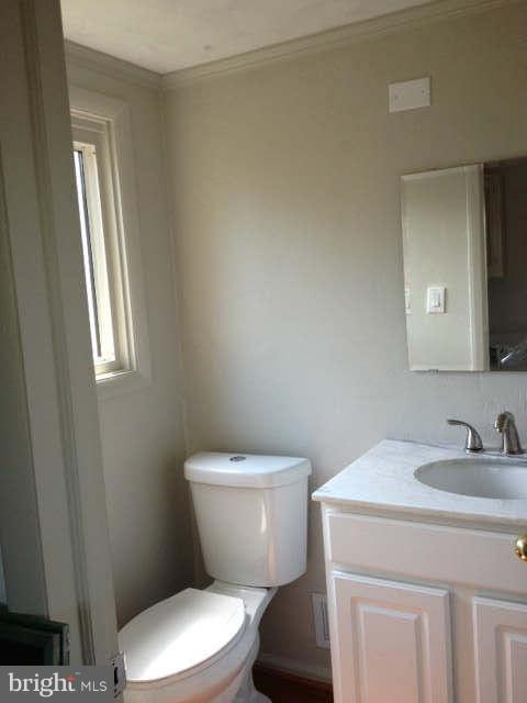 9519 Avenel Road Silver Spring, MD 20903 - Photo 12 of 18 Bath