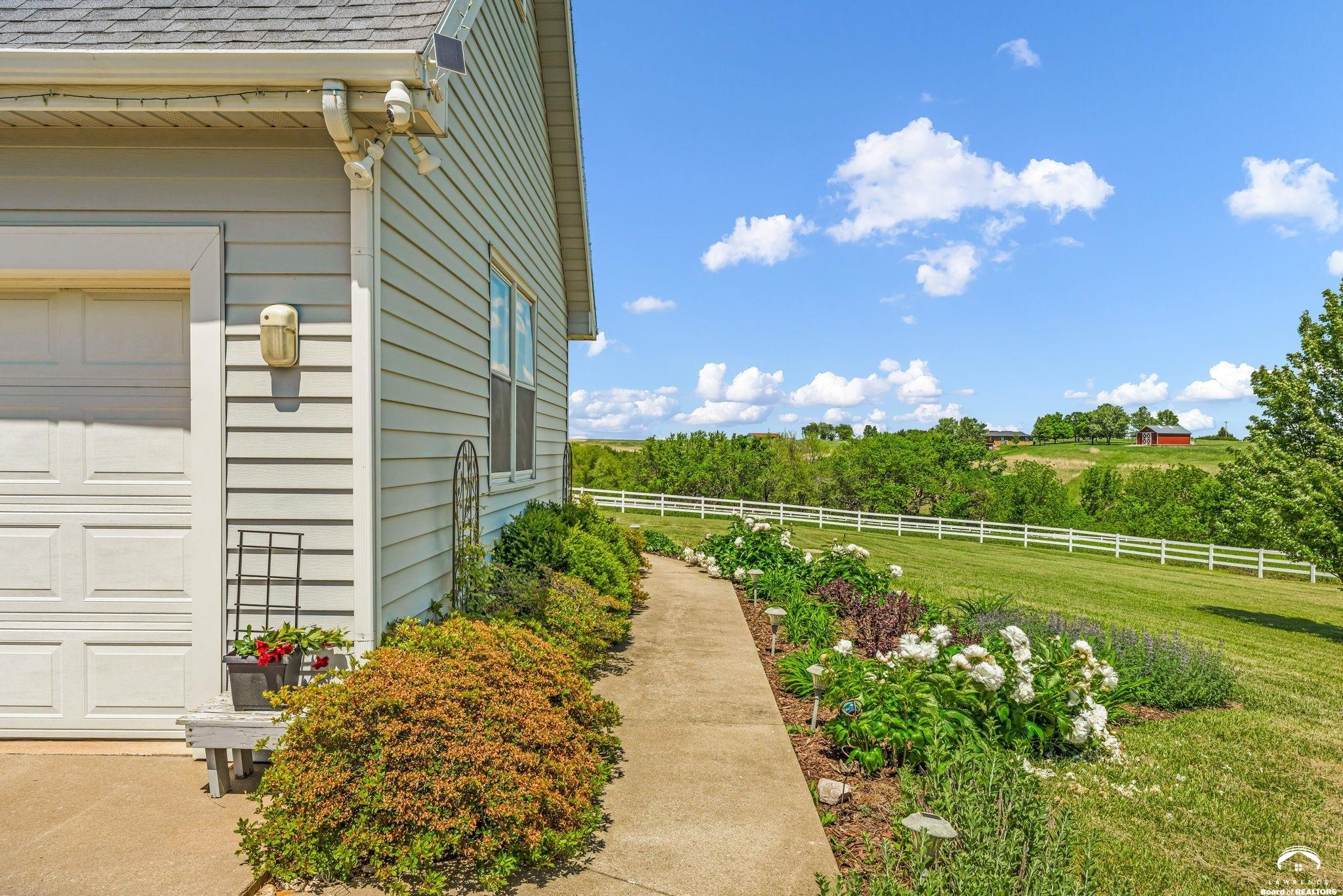 540 North 711 Road Lawrence, KS 66047 - Photo 21 of 89