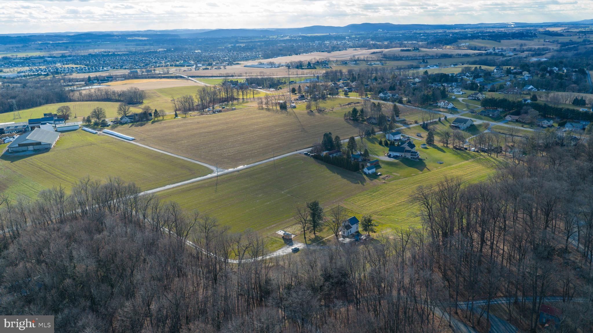 2856 Zink Road Manheim, PA 17545 - Photo 13 of 49