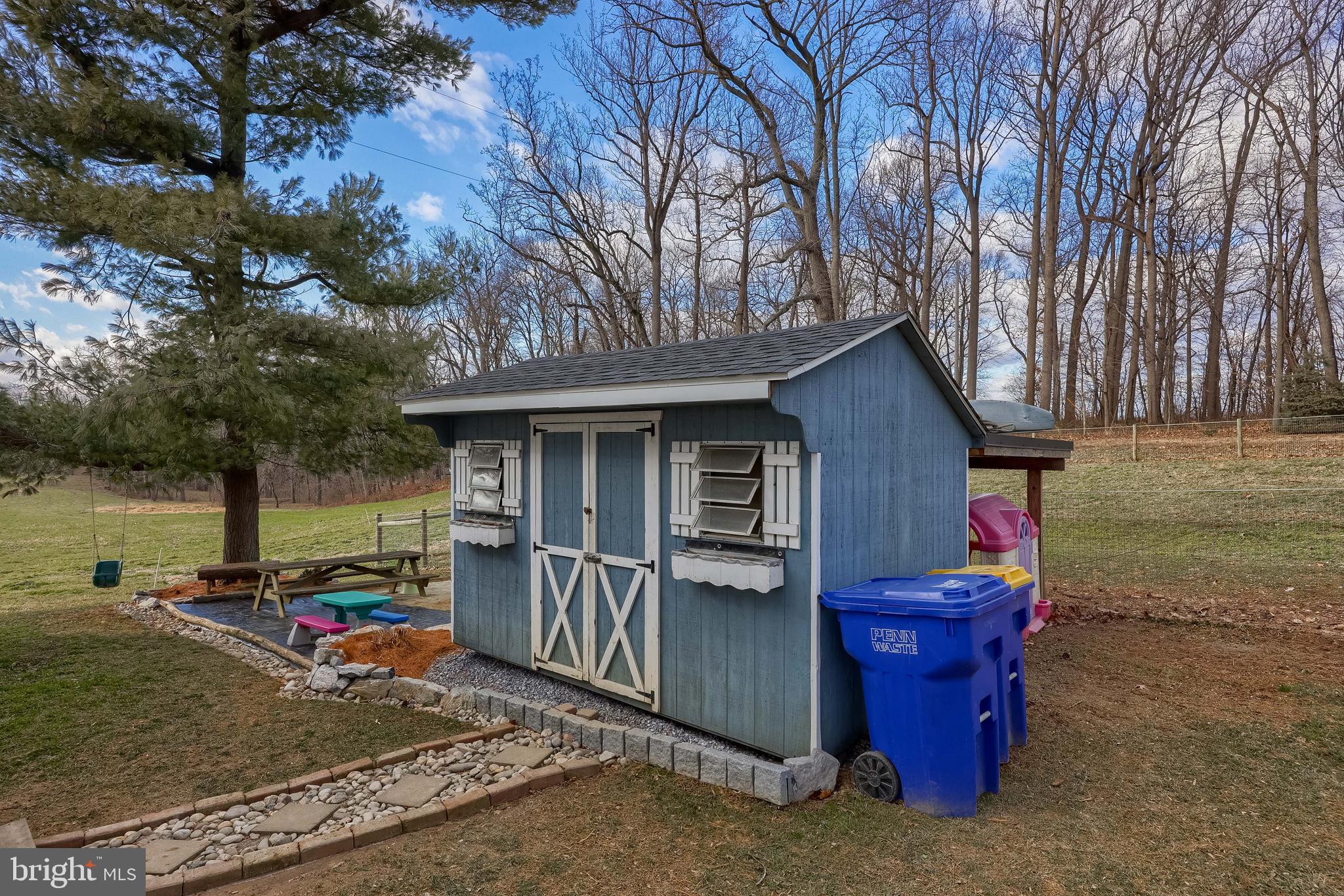 2856 Zink Road Manheim, PA 17545 - Photo 24 of 49