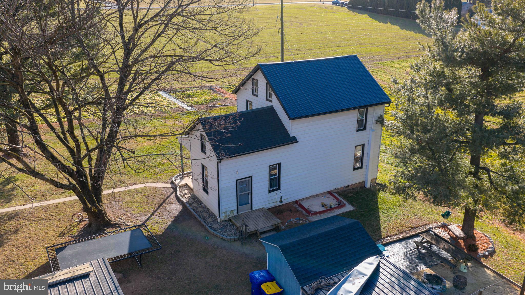 2856 Zink Road Manheim, PA 17545 - Photo 10 of 49