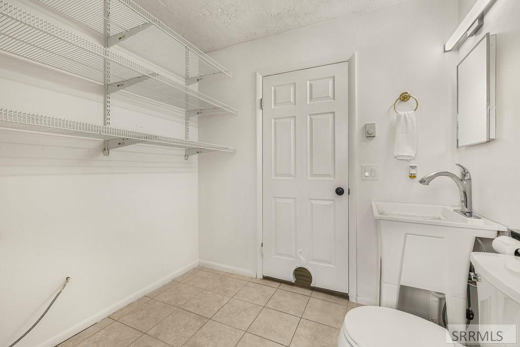 3920 Georgia Lane Ammon, ID 83406 - Photo 34 of 56