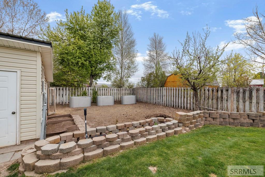 3920 Georgia Lane Ammon, ID 83406 - Photo 43 of 56